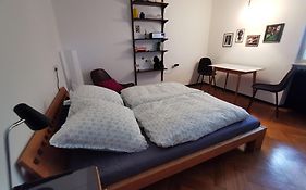Gundis Gaestezimmer